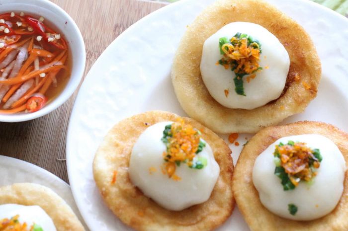 Bánh ram ít Huế