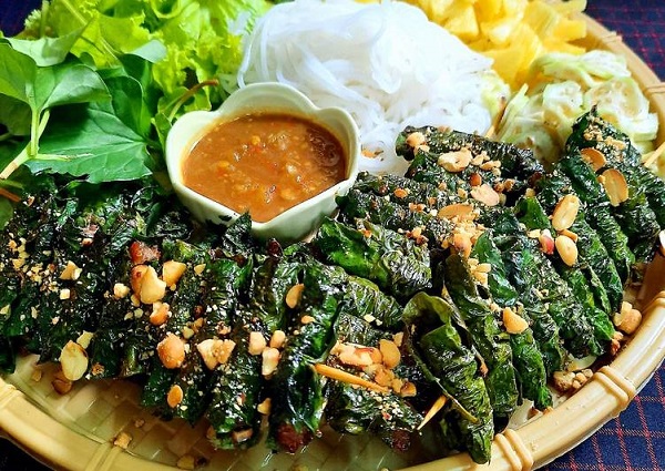 Bò nướng lá lốt