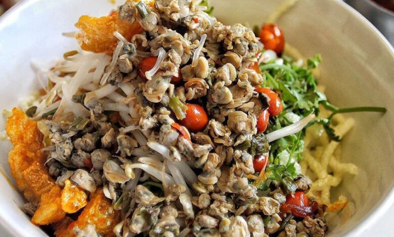 Bún hến Huế
