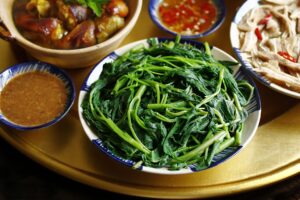 Cách luộc rau xanh giòn