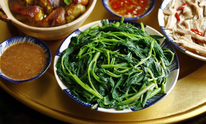 Cách luộc rau xanh giòn