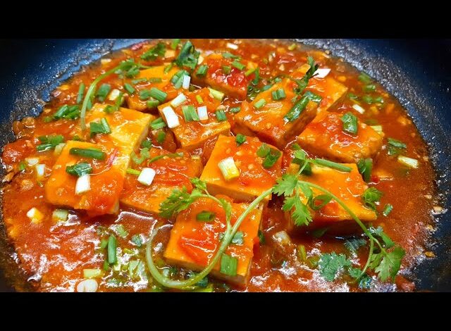 Đậu hũ sốt cà chua chay