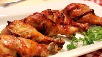 Đùi gà nướng mật ong