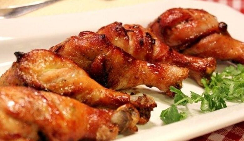 Đùi gà nướng mật ong