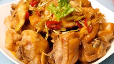 Gà kho gừng