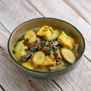 Lươn om chuối đậu