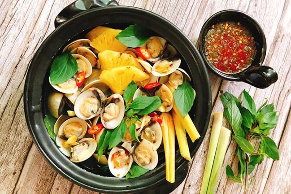 Nghêu hấp sả